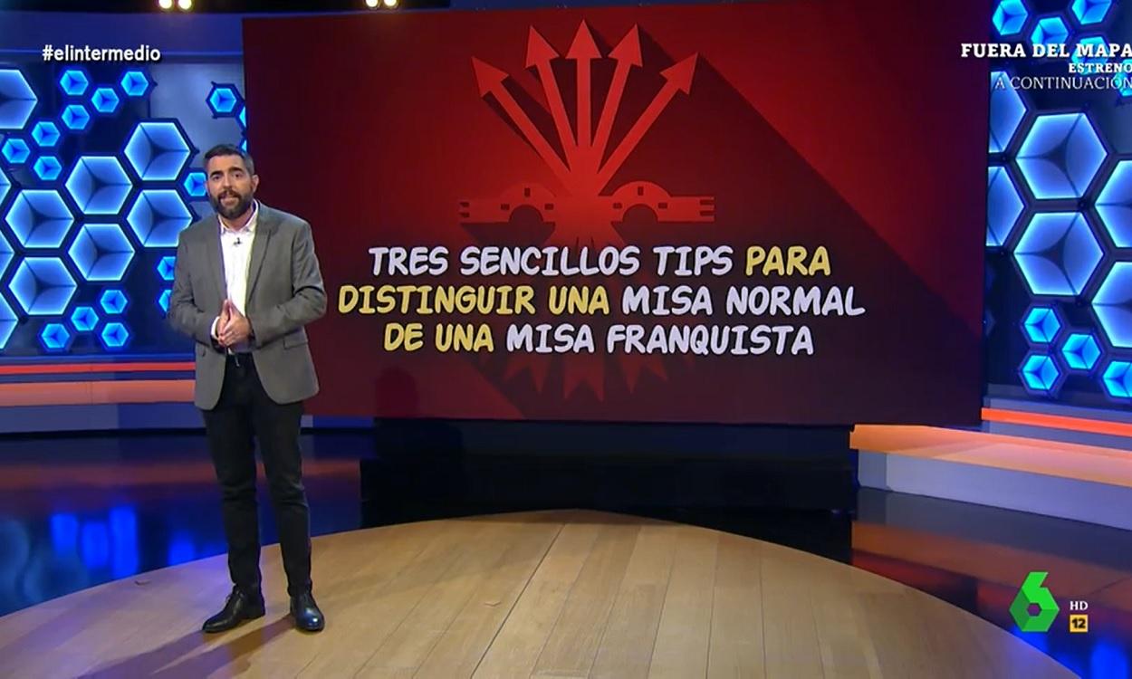 Las tres claves de Dani Mateo para distinguir una misa normal de una misa franquista