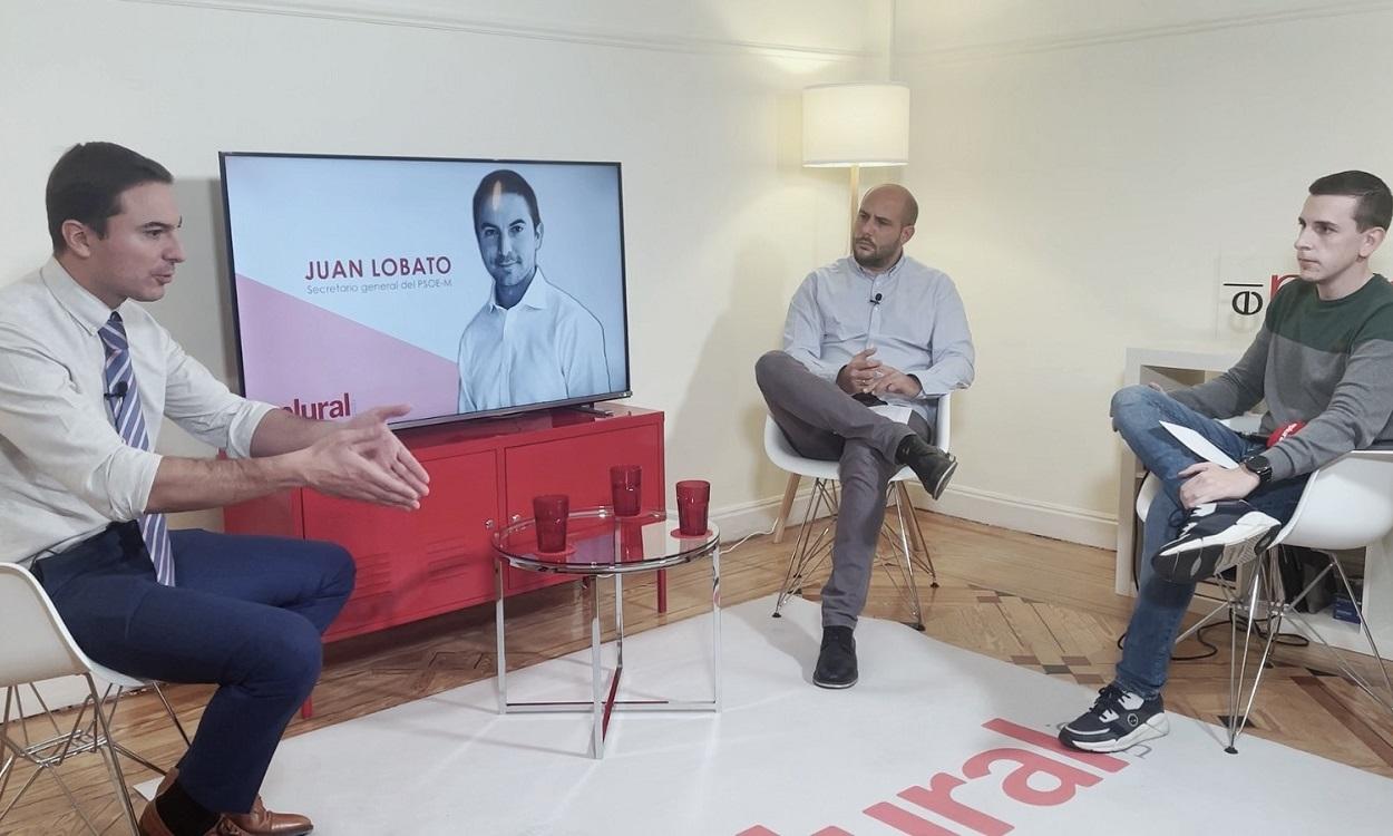 El secretario general del PSOE de Madrid, Juan Lobato, durante su entrevista en ElPlural.com
