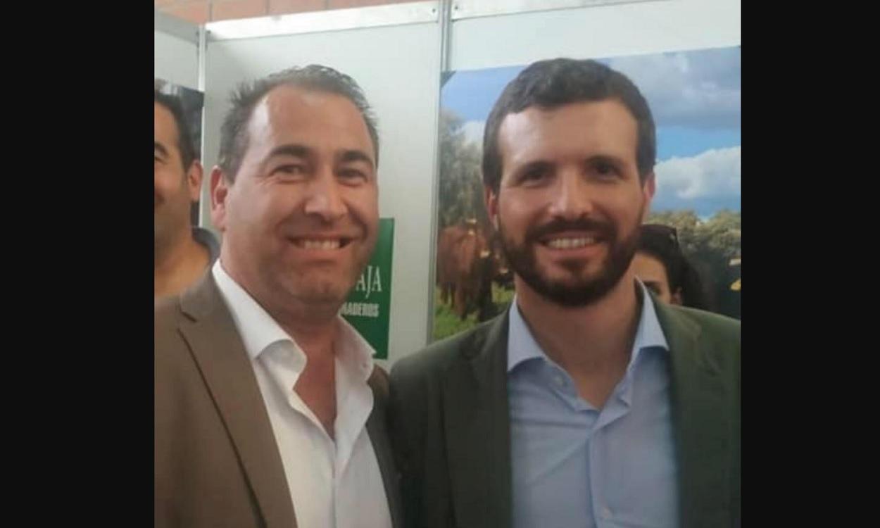 El alcalde del PP, Antonio García Sánchez, junto a Pablo Casado