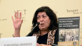 La escritora Almudena Grandes, en una imagen de archivo. Fuente: Europa Press.