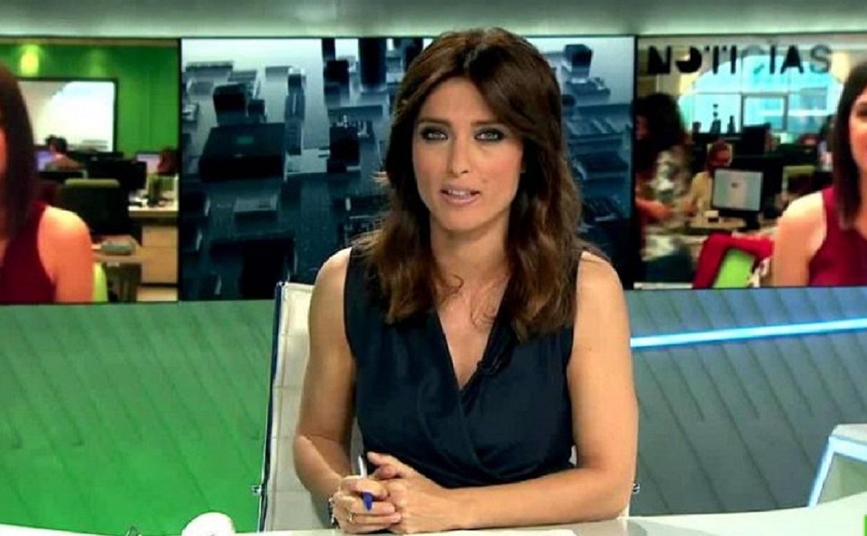 Helena Resano presentando laSexta Noticias
