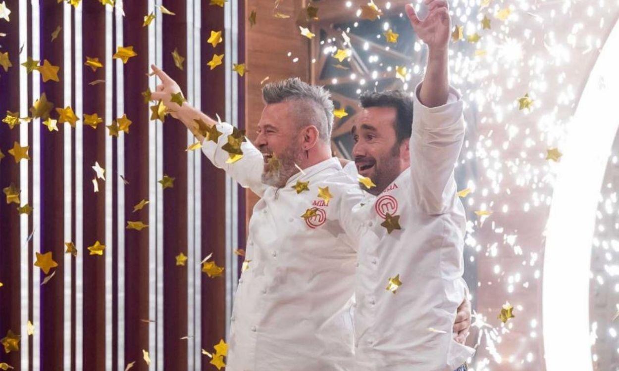 Miki Nadal y Juanma Castaño hacen historia al convertirse en los dos primeros aspirantes en ganar la misma edición de Masterchef. RTVE.