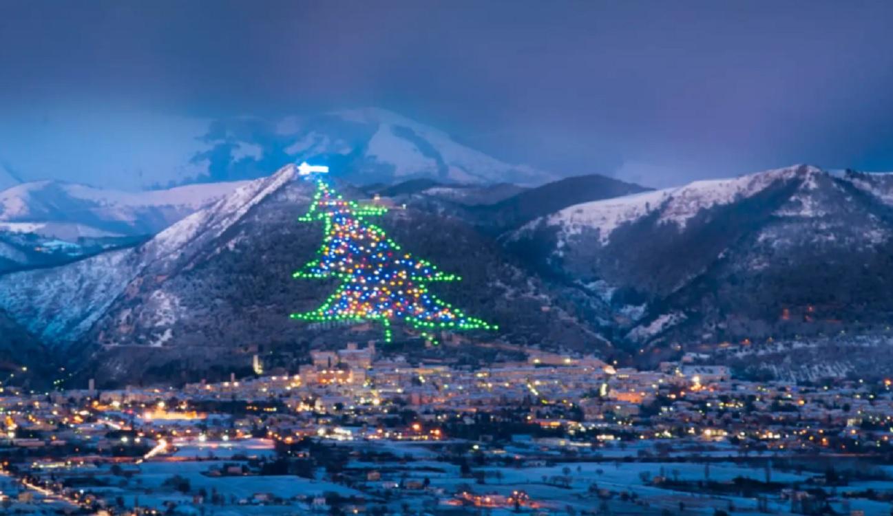 El árbol de Navidad más grande del mundo.