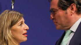 La ministra de Trabajo, Yolanda Díaz y el presidente de la CEOE, Antonio Garamendi. EP