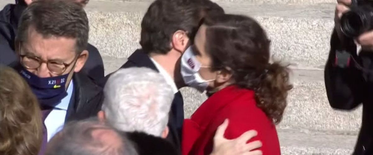 El elogio de Casado a la familia de Ayuso que ahora se vuelve en su contra