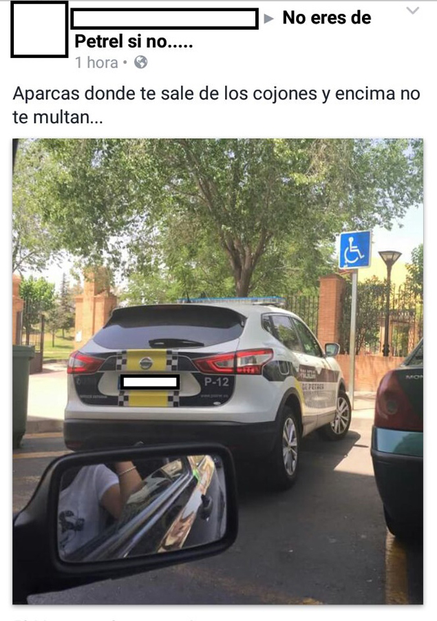 La mujer que publicó la foto de un vehículo policial mal aparcado no será sancionada