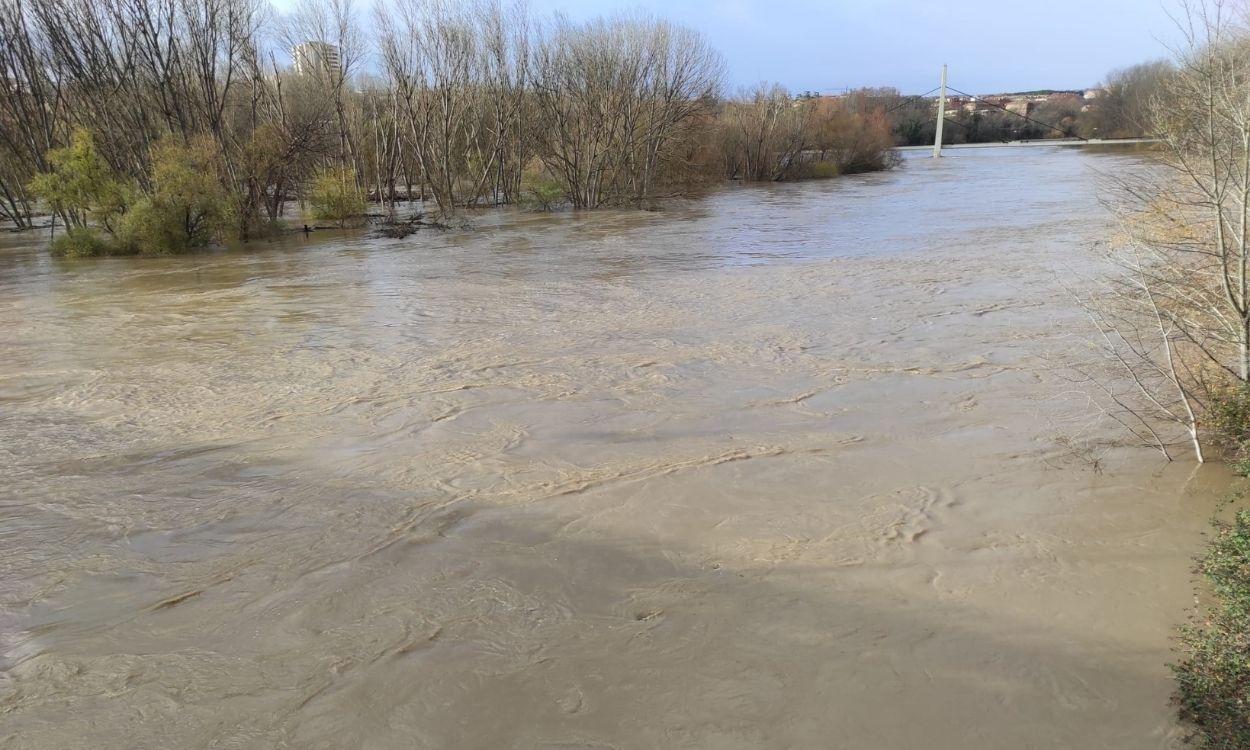 El río Ebro a su paso por Logroño