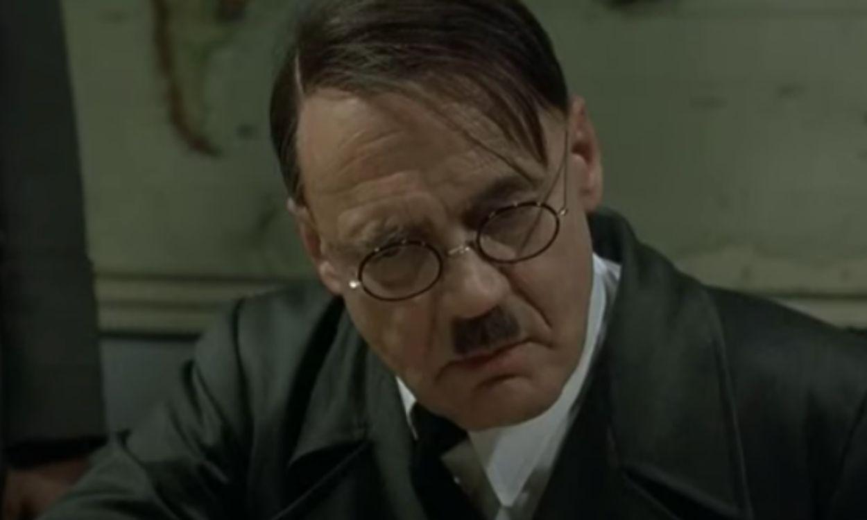 Bruno Ganz en el papel de Hitler que interpreta en El Hundimiento