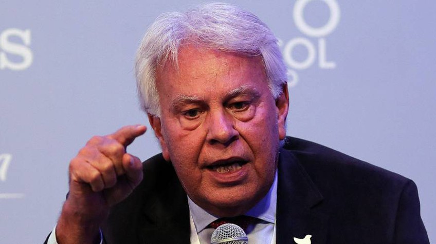 Resultado de imagen para Fotos de Felipe GonzÃ¡lez en el Foro mundial de abogados