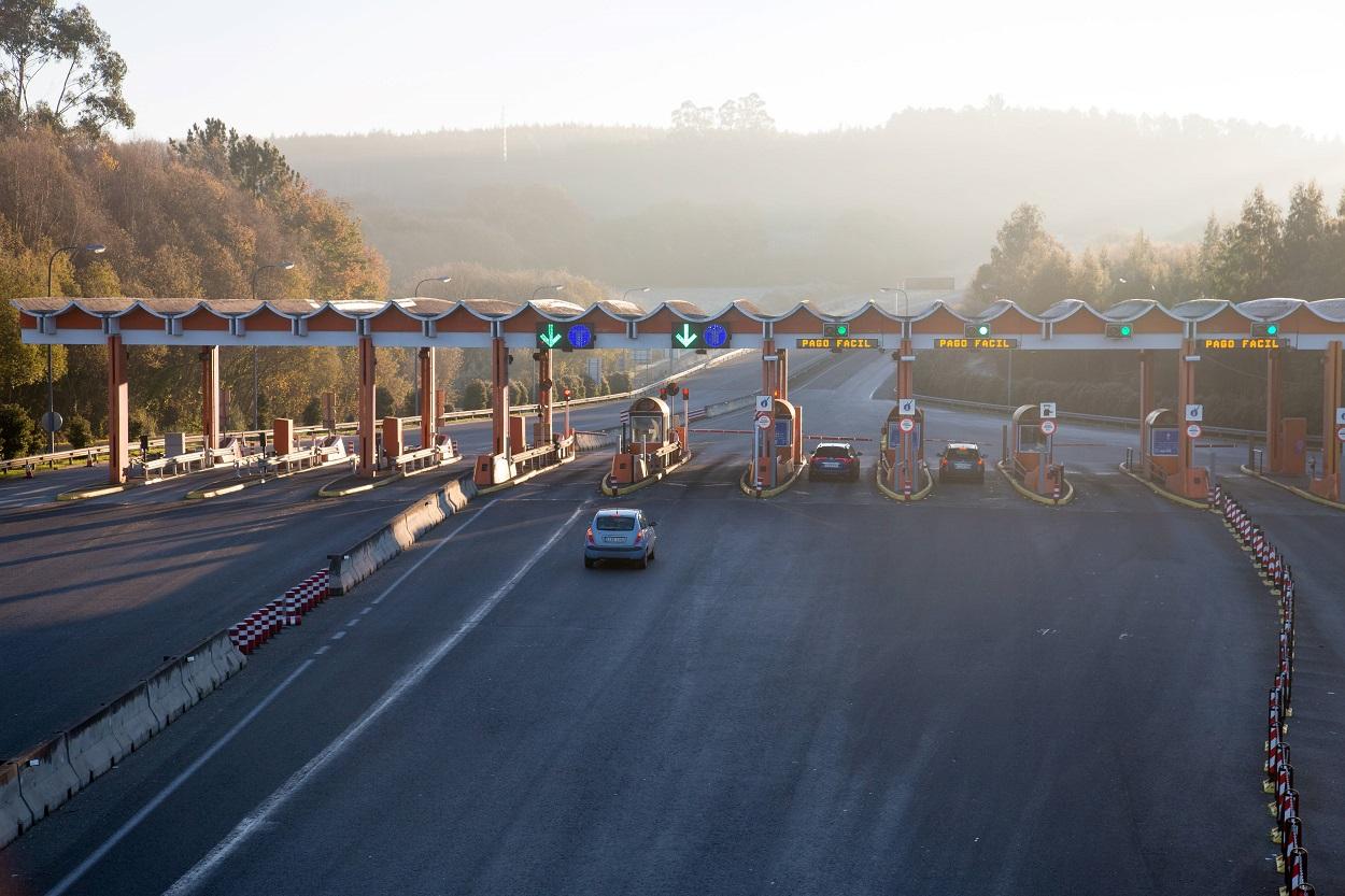 Un peaje en una carretera española. Europa Press