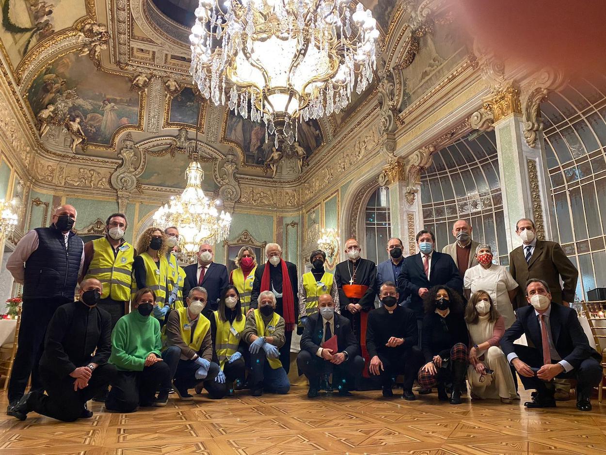 Mensajeros de la Paz en la cena de Nochebuena. Servimedia