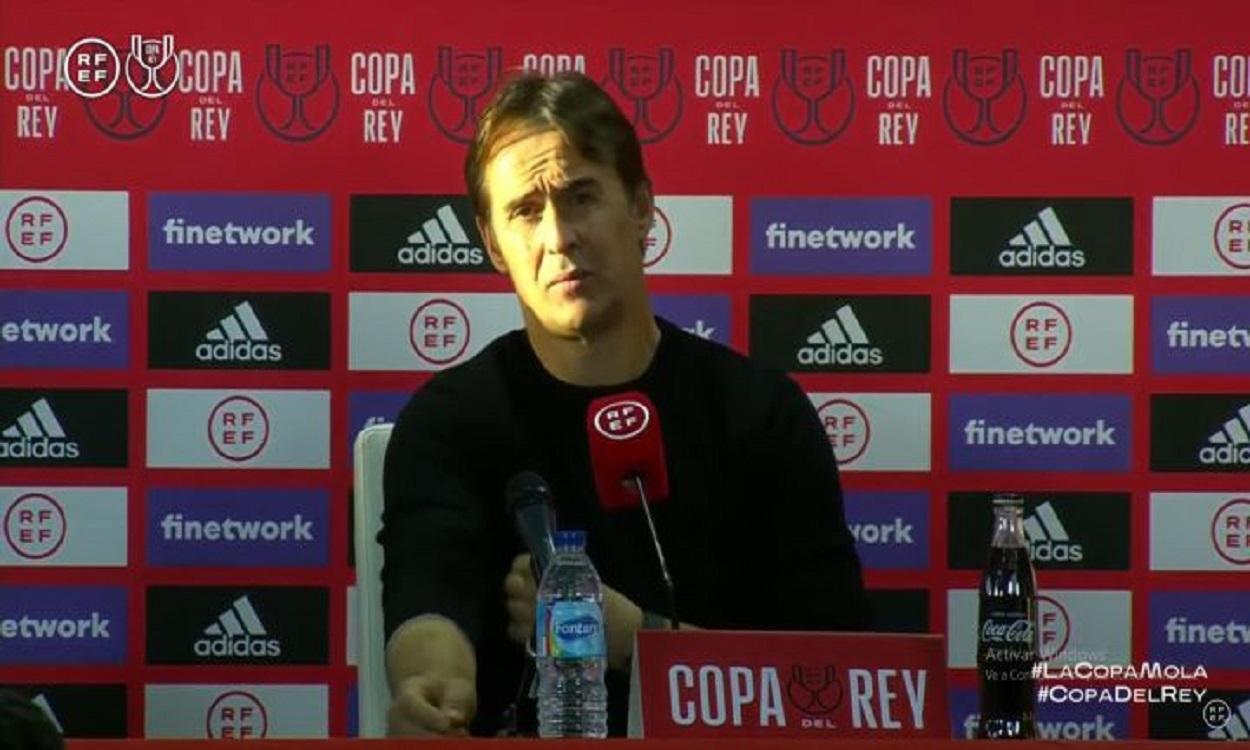 El entrenador del Sevilla, Julen Lopetegui, en rueda de prensa.