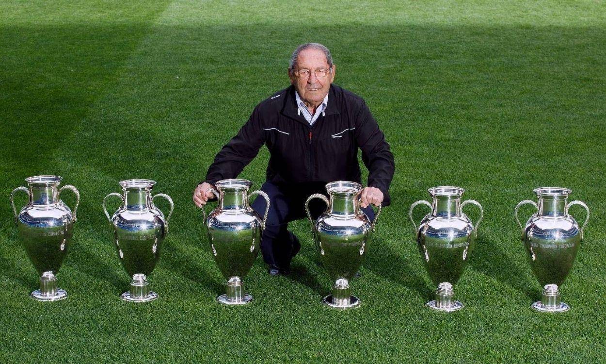 Paco Gento, leyenda del Real Madrid, fallece a los 88 años. Real Madrid.