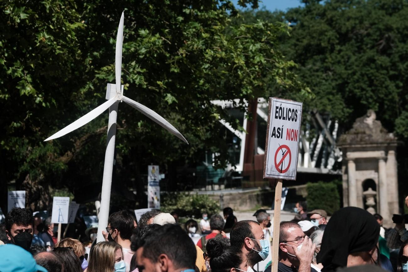 Imagen de una protesta celebrada en Santiago de Compostela el pasado verano (Foto: Europa Press).