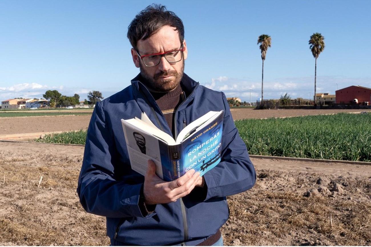 David Orange, autor del libro Romperás la noche con un grito