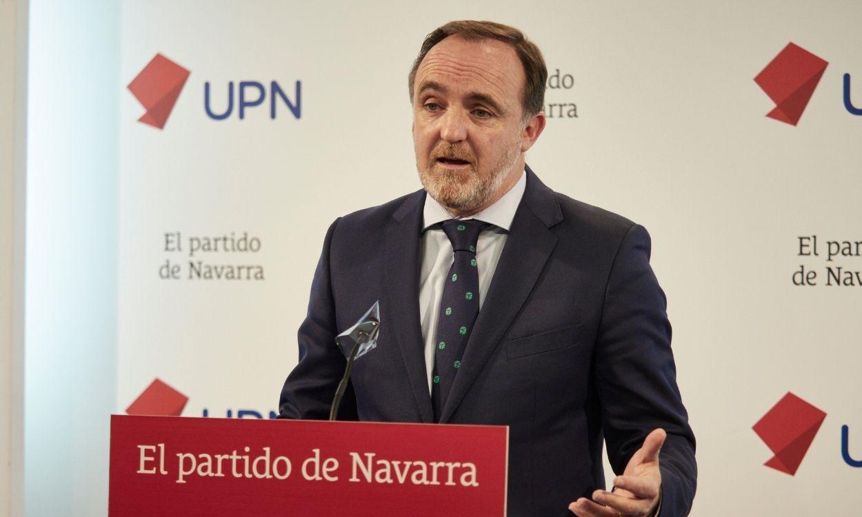 El presidente de UPN, Javier Esparza, en una rueda de prensa