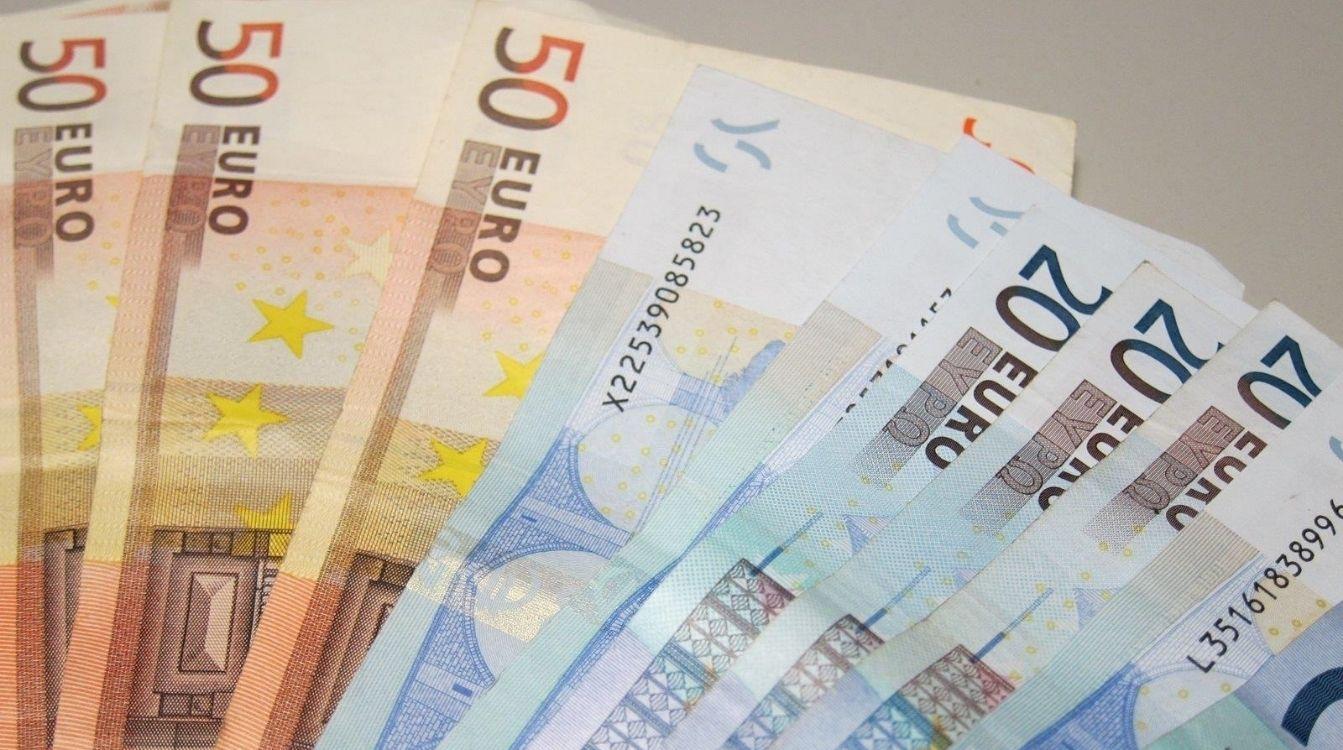 Billetes de 20 y 50 euros. Europa Press