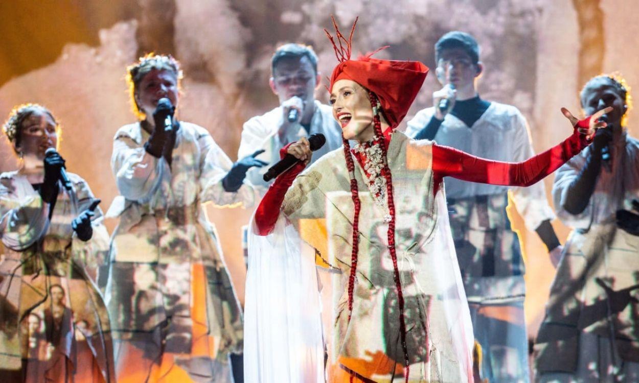 La cantante ucraniana Alina Pash en su actuación en el evento de preselección para Eurovisión.
