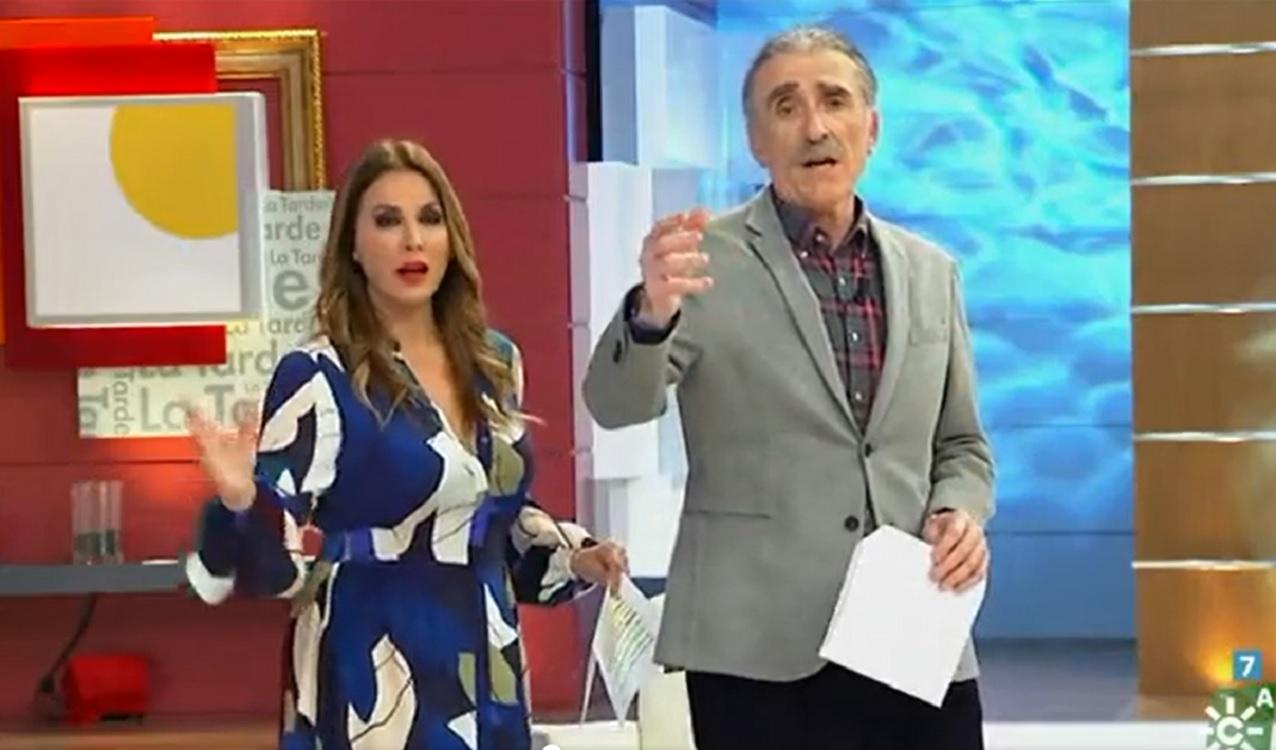 Juan y Medio en Canal Sur canta a Miguel Bosé