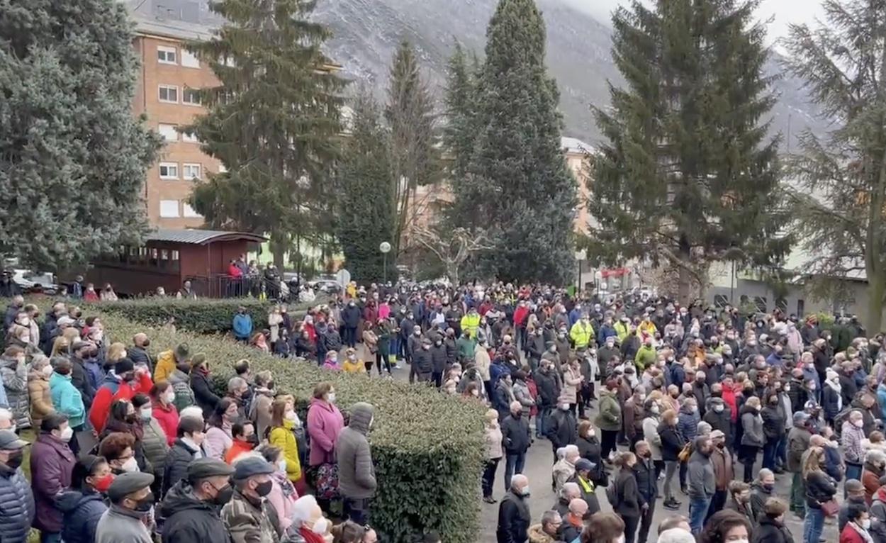 Concentración en Villablino en defensa de la sanidad pública