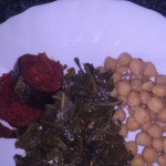 Berzas con garbanzos y chorizo y lomo adobado con huevos cocidos