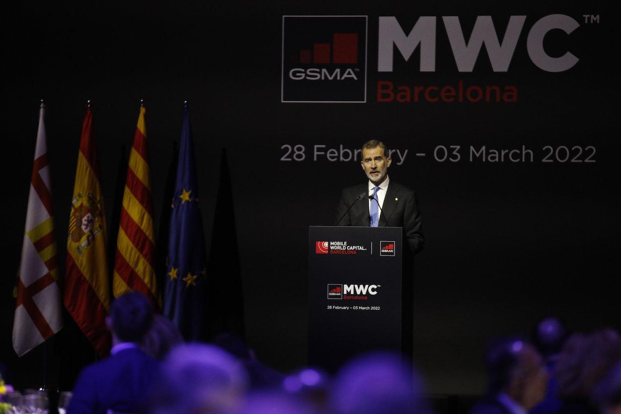 El Rey Felipe VI interviene en la cena de bienvenida de la feria del ‘GSMA Mobile World Congress Barcelona 2022’ en el Museo Nacional de Arte de Cataluña