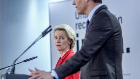 Rueda de prensa de la presidenta de la Comisión Europea, Ursula von der Leyen, y el presidente del Gobierno, Pedro Sánchez. EP