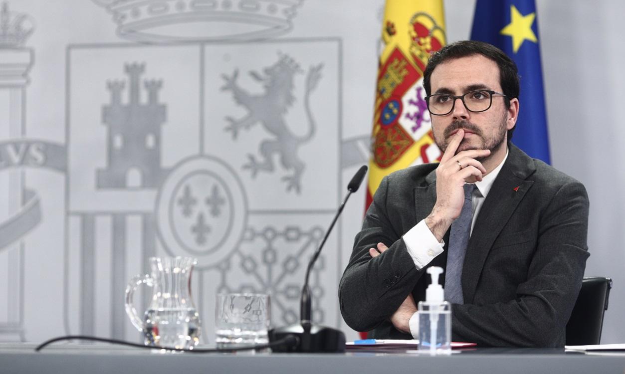 El ministro de Consumo, Alberto Garzón, durante una rueda de prensa. EP