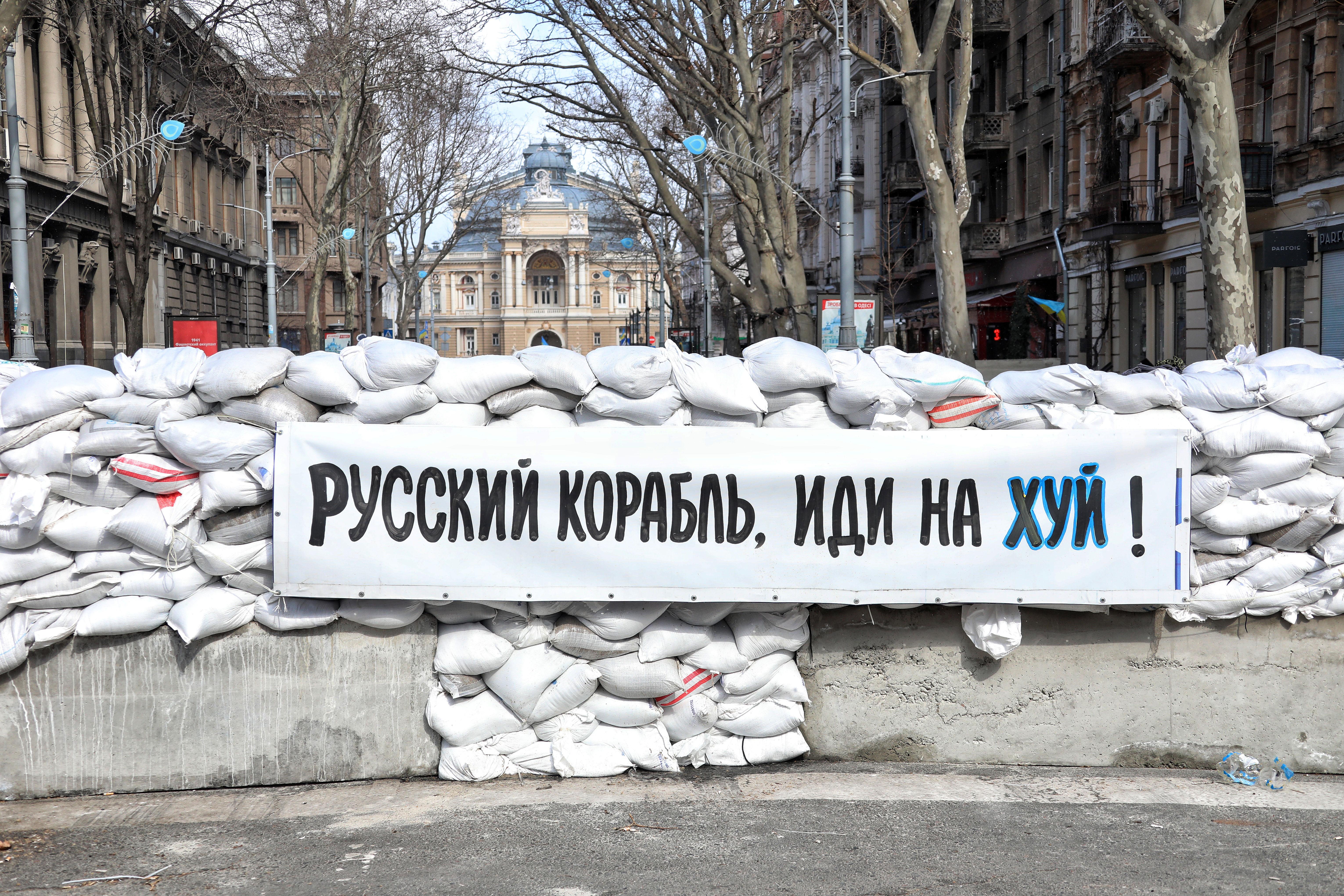 Barricadas contra las tropas rusas en Odesa (Ucrania)