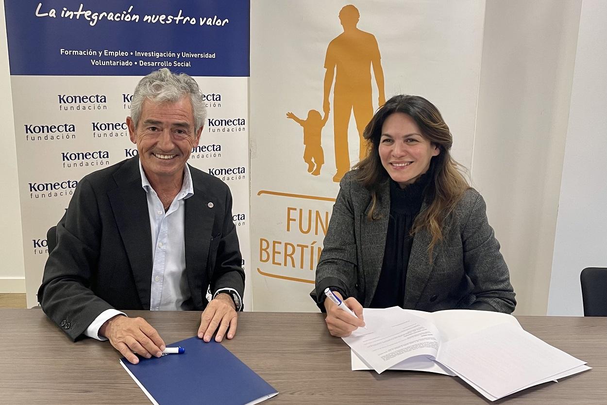 El presidente de la Fundación Konecta, José María Pacheco, y la presidenta de la Fundación Bertín Osborne, Fabiola Martínez.