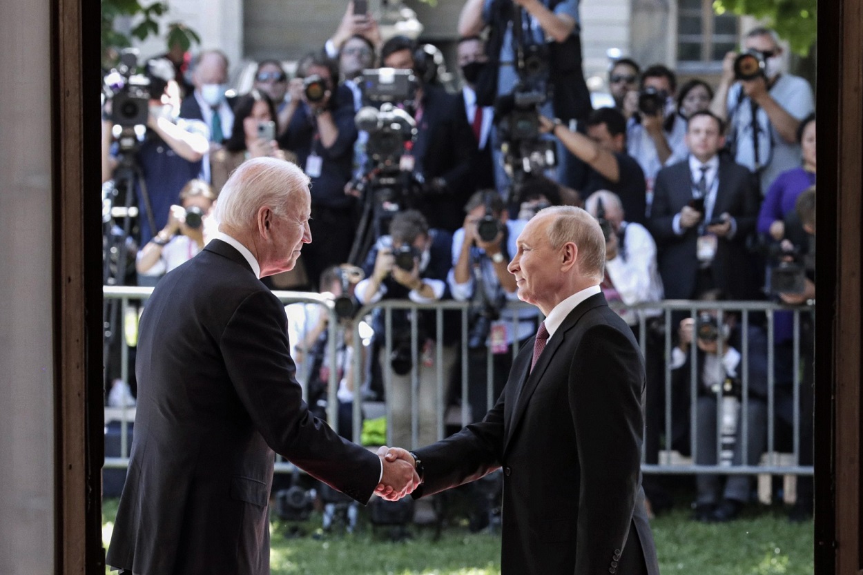 Reunión mantenida por Joe Biden y Vladimir Putin el pasado 6 de junio de 2021. EP