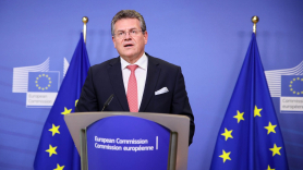 Bruselas propondrá fijar topes al precio del gas y de la electricidad. EP