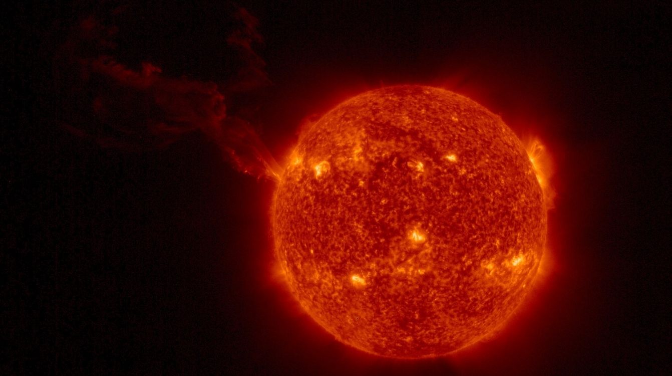 Erupción solar gigantesca   @ Solar Orbiter ESA