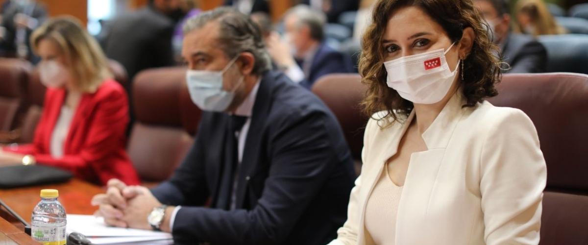 El cómico minuto que "traduce" el viaje de Ayuso a Bruselas: "Que se va ...