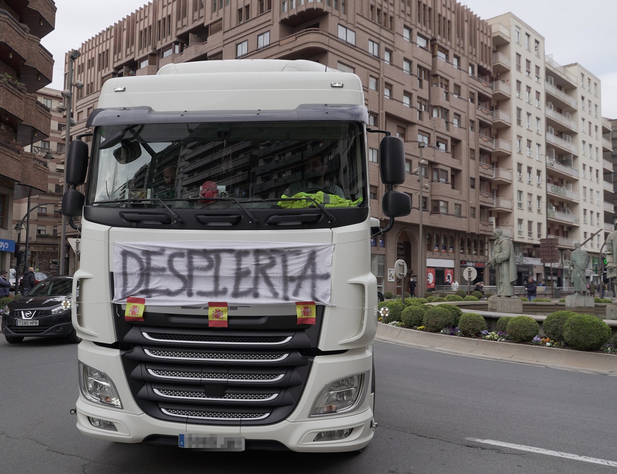 Un camión durante las protestas en Logroño. Europa Press