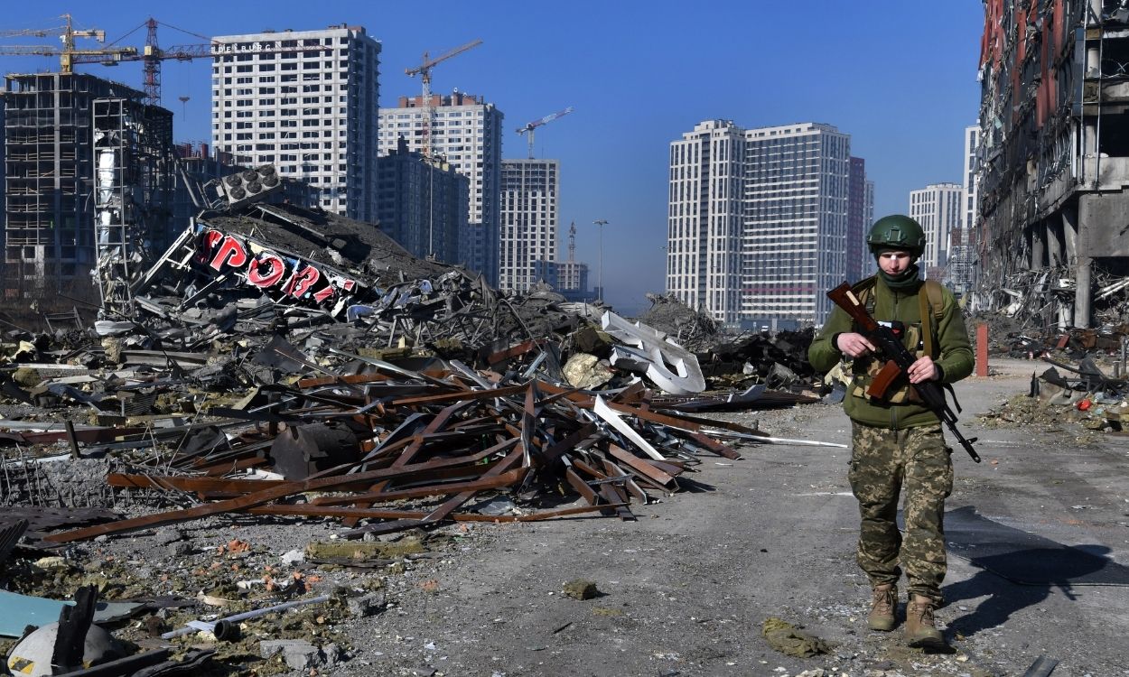 Un soldado ucraniano en Kiev. EP