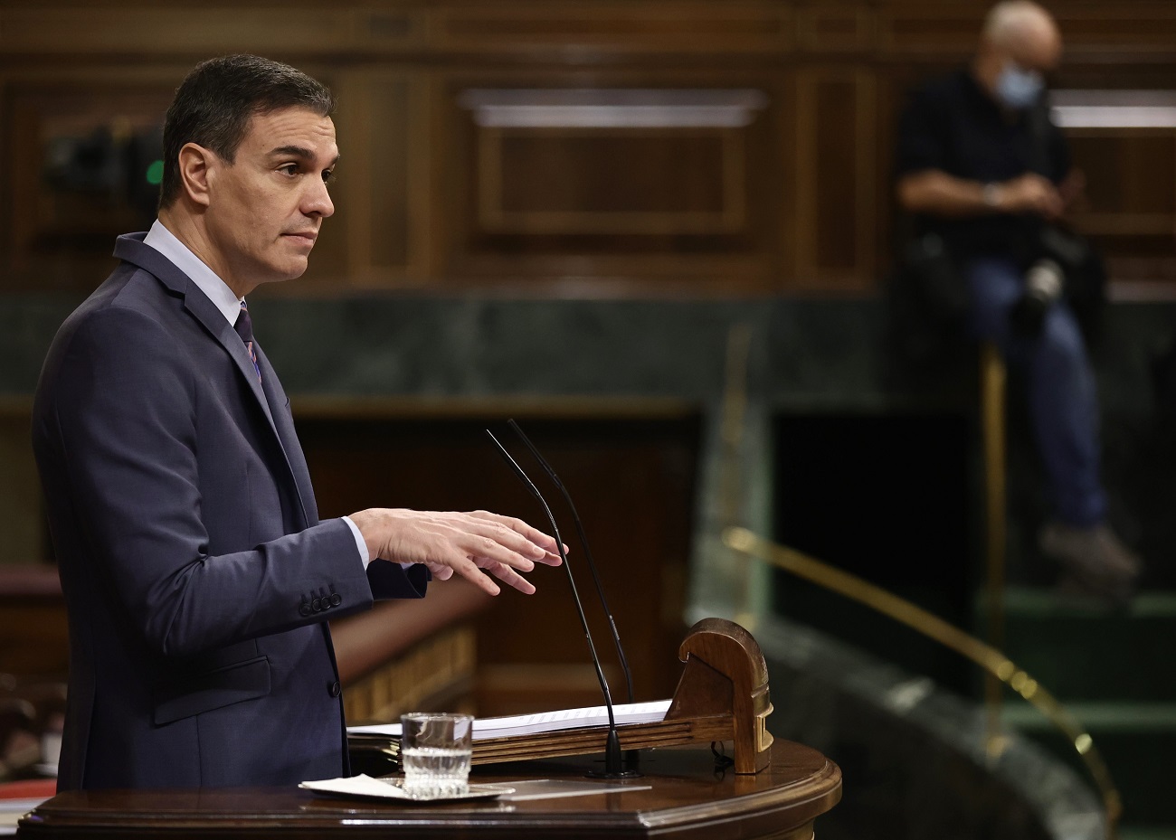 Pedro Sánchez en la sesión de control del 30 de marzo