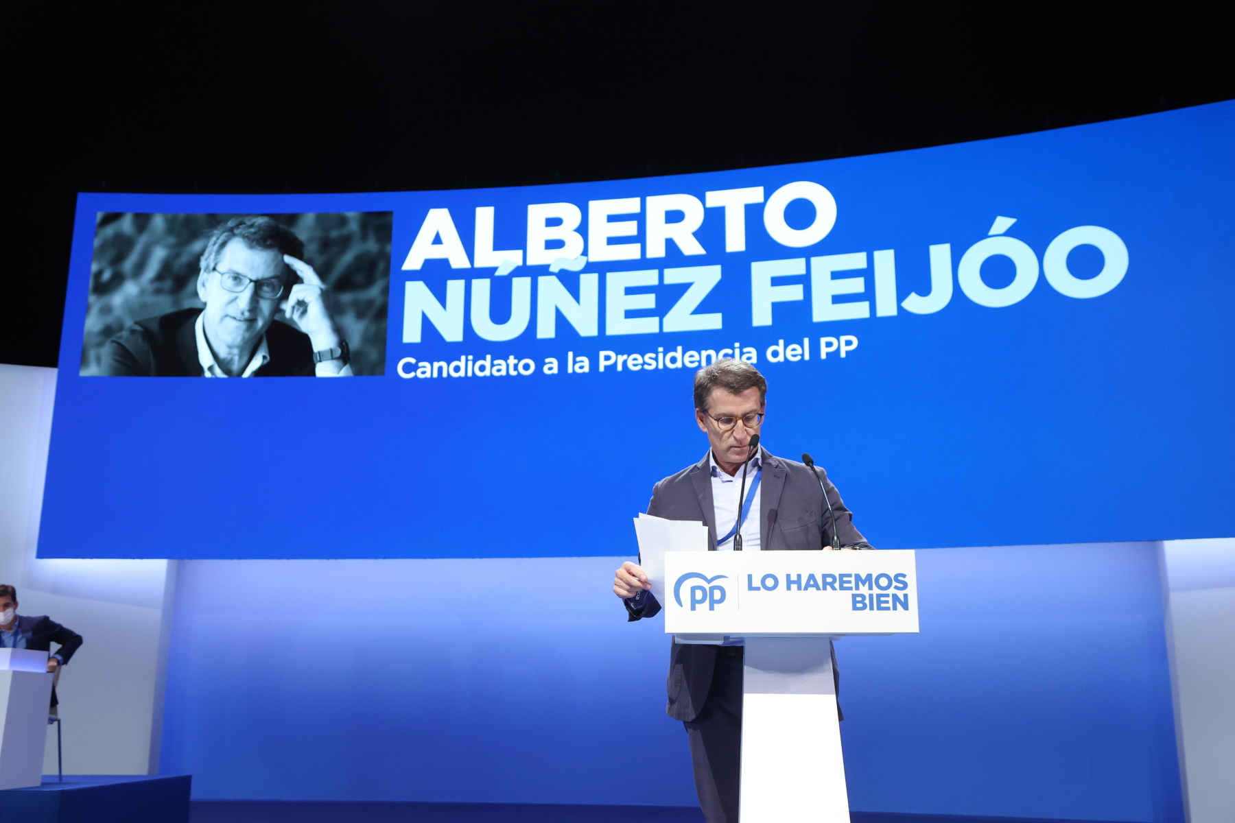 El presidente de la Xunta de Galicia y candidato a la presidencia del PP, Alberto Núñez Feijóo