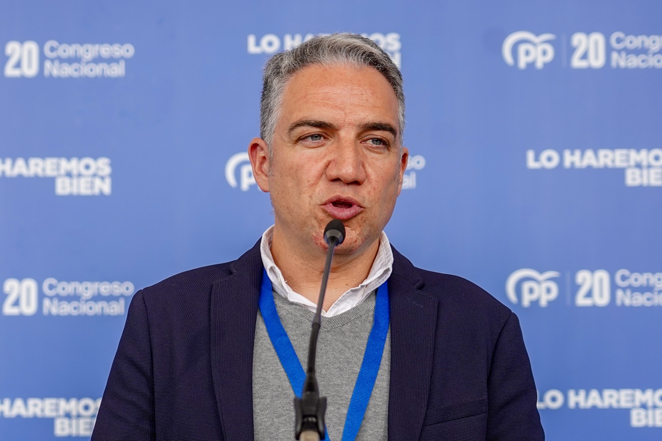 El consejero de Presidencia de la Junta de Andalucía y el futuro Coordinador General del Partido Popular, Elías Bendodo