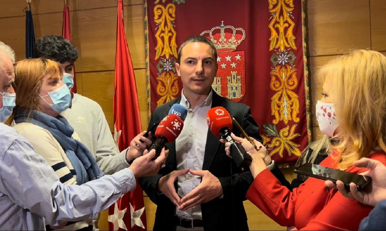 El secretario general del PSOE M y portavoz socialista en la Asamblea, Juan Lobato.