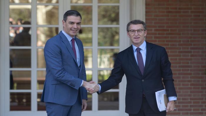 Ningún acuerdo en materia económica entre Sánchez y Feijóo tras su reunión en La Moncloa