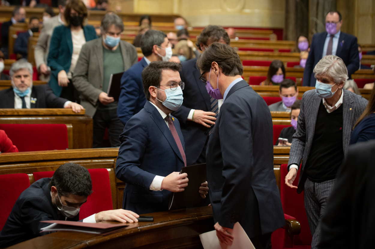 El presidente de la Generalitat, Pere Aragonès, y el primer secretario del PSC, Salvador