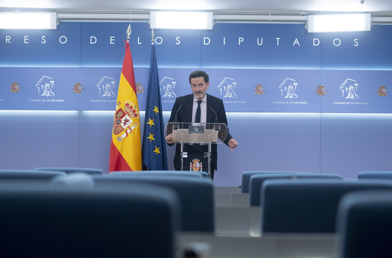 Edmundo Bal en una rueda de prensa en el Congreso de los Diputados. EP.