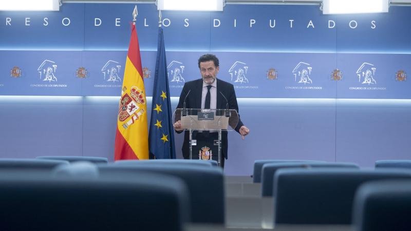 Edmundo Bal en una rueda de prensa en el Congreso de los Diputados. EP.