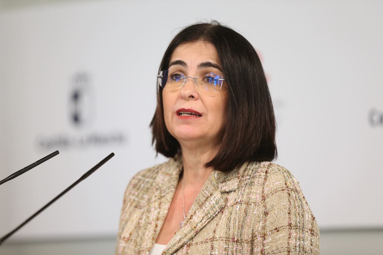 La ministra de Sanidad, Carolina Darias, comparece en rueda de prensa tras una reunión del Consejo Interterritorial de Salud, en la sede de la Presidencia autonómica de Castilla La Mancha