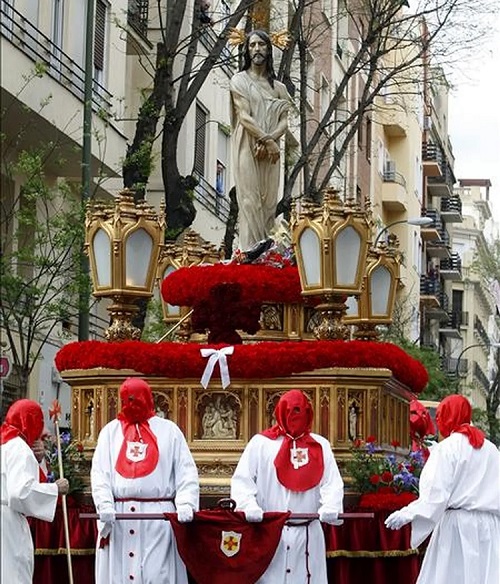 Divino Cautivo en las calles de Madrid. Telemadrid.