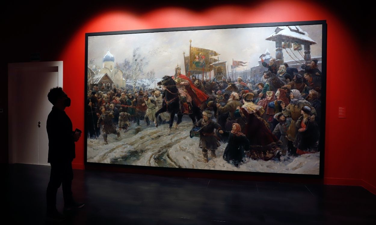 La exposición 'Guerra y Paz en el arte ruso' en el Museo Ruso de Málaga. EP