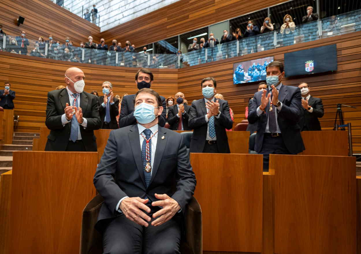 Alfonso Fernández Mañueco en su toma de posesión como presidente de Castilla y León. CORTES