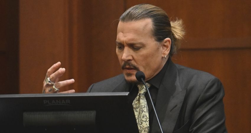 El actor Johnny Depp en el juicio contra su exmujer, Amber Heard.