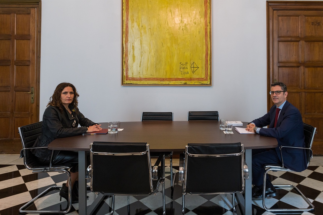 Laura Vilagrà y Félix Bolaños, en la reunión. Europa Press